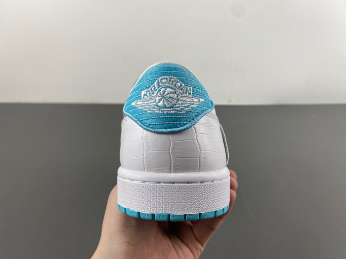 Travis Scott x Air Jordan 1 Low OG DM7866-771