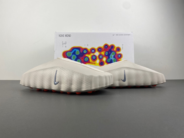 Nike Mind 001 Slide