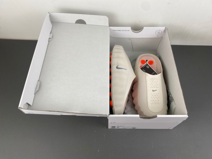 Nike Mind 001 Slide