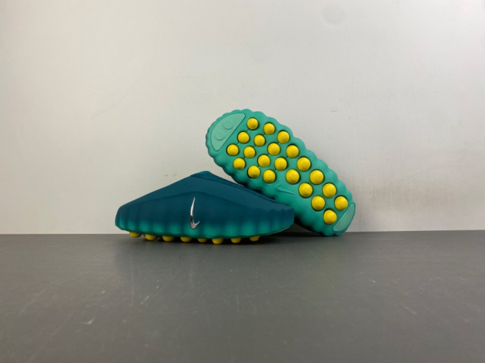 Nike Mind 001 Slide