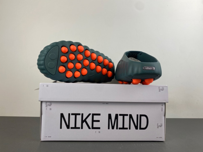 Nike Mind 001 Slide