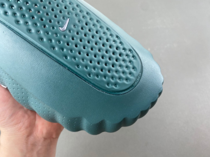 Nike Mind 001 Slide