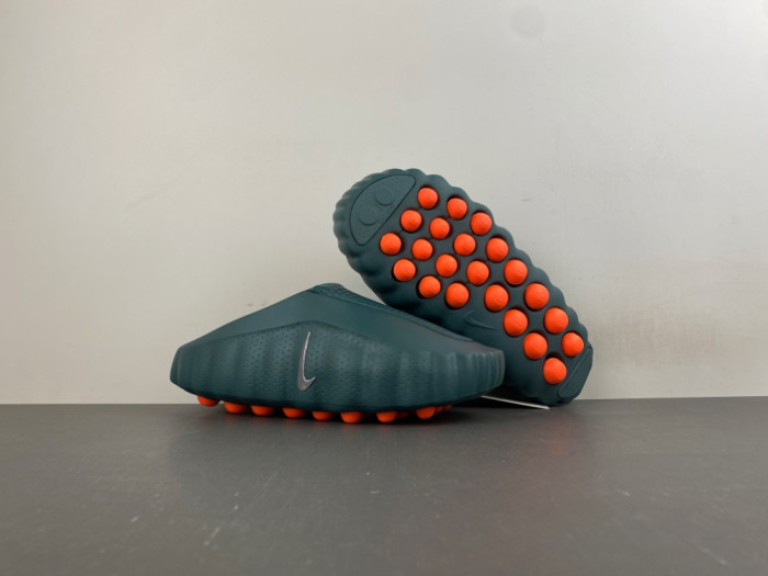 Nike Mind 001 Slide