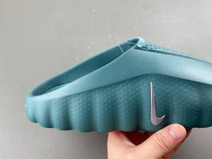 Nike Mind 001 Slide