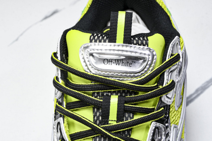 OFF-WHITE BE RIGHT BACK
