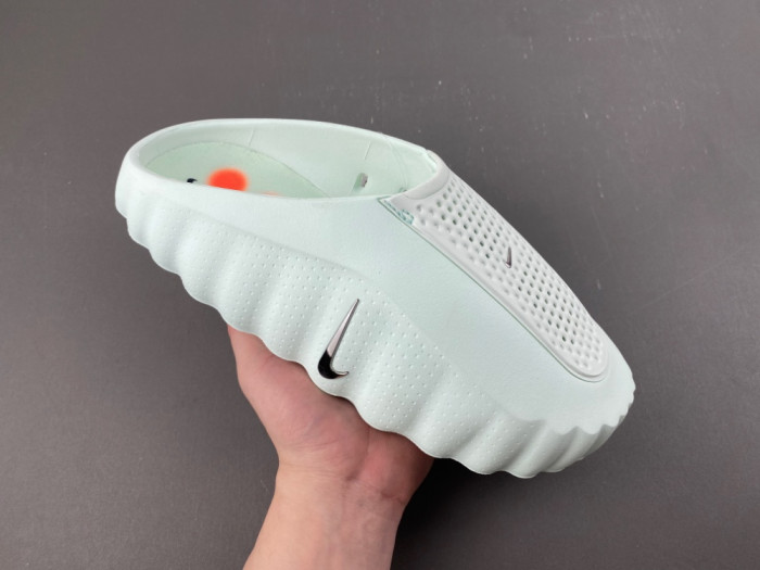 Nike Mind 001 Slide