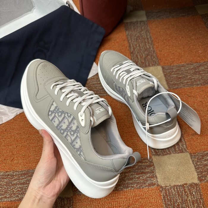 D1OR B25 RUNNER SNEAKER