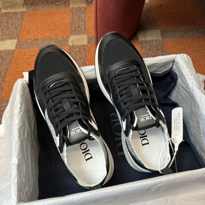 D1OR B25 RUNNER SNEAKER