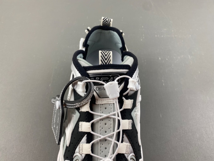 OFF-WHITE BE RIGHT BACK