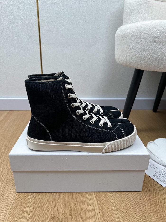 Ma1s0n M0rgiela Tabi