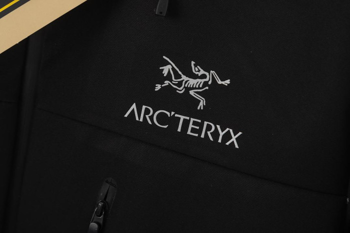 Arcteryx clothes