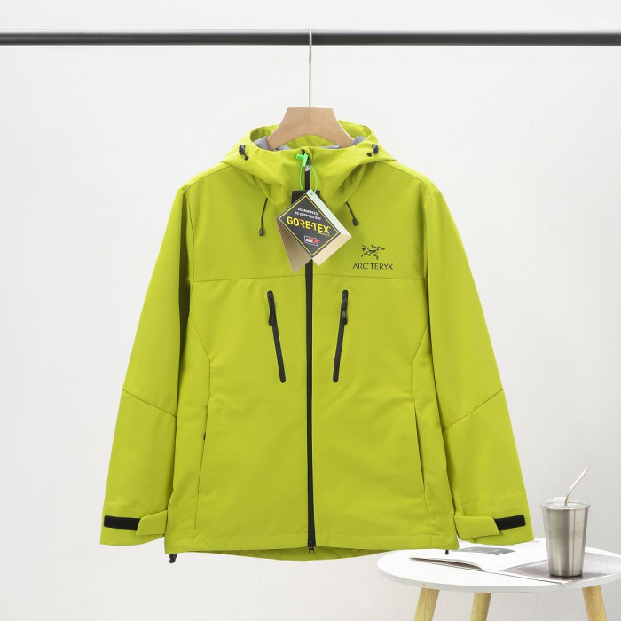 Arcteryx clothes