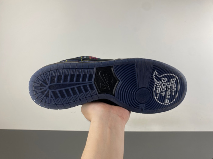 Nike SB Dunk Low Nardwuar II1493-600