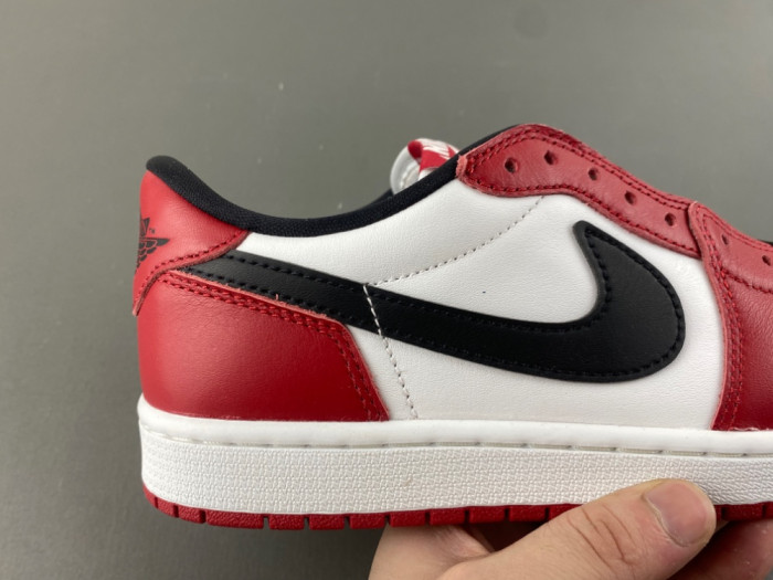 Air Jordan 1 Low OG “Chicago” HQ6998-600