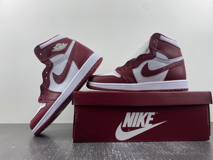 air jordan 1 high og team red dz5485-160