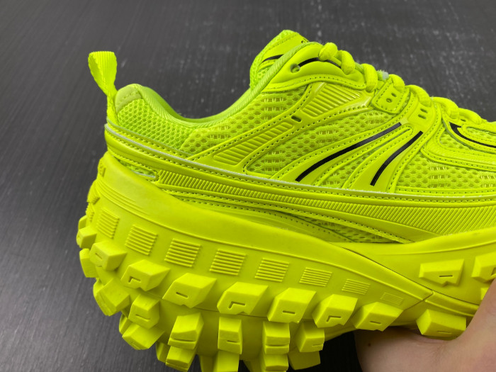 BLC* DEFENDER SNEAKER