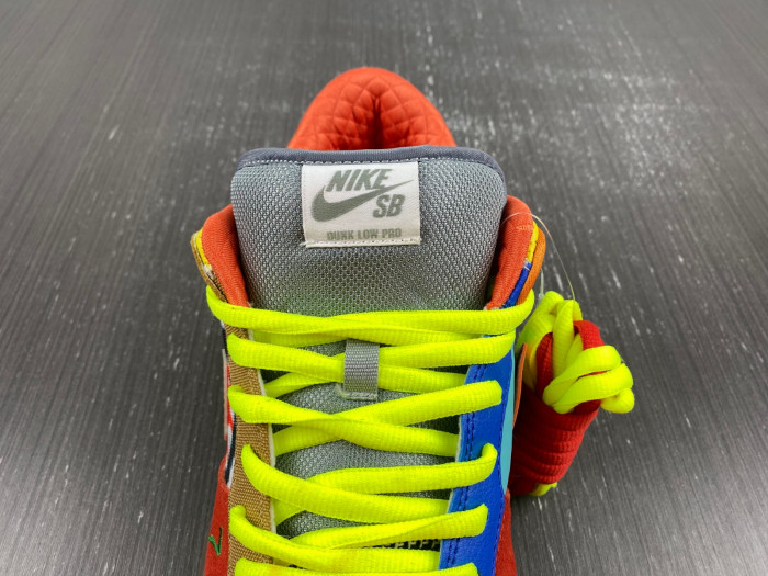 nike sb dunk low what the dunk - 318403-141