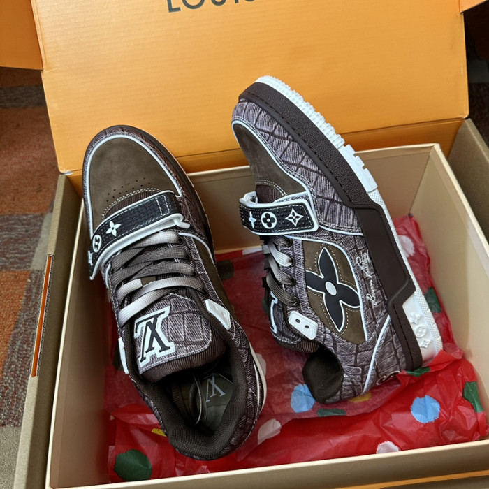 LOU1VTON SNEAKER