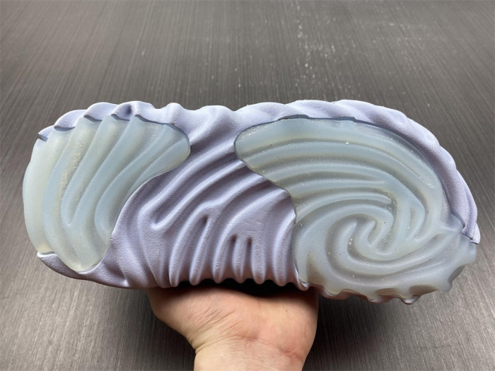 Cr*0*s pollex clog by salehe bembury urchin