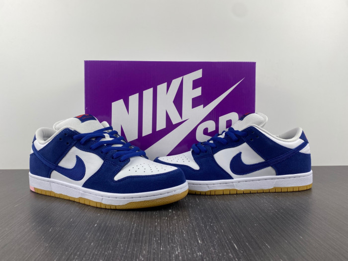 nike sb dunk low "la dodgers" do9395-400