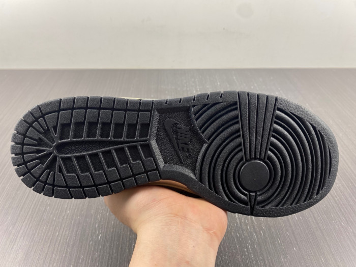 nike dunk low "black suede" dv3054-001