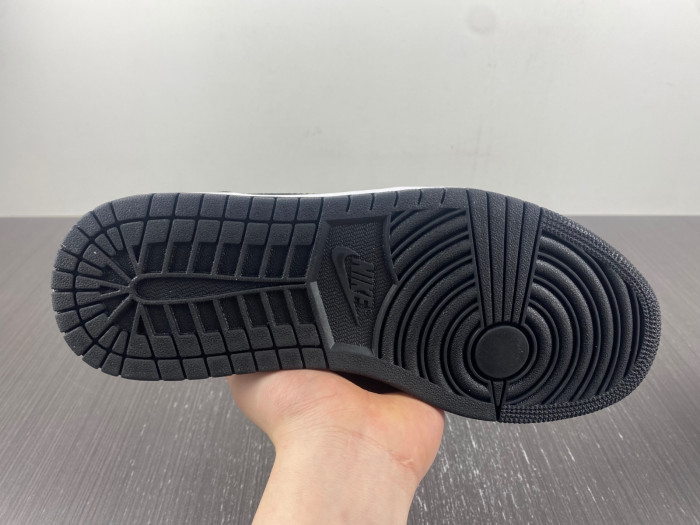 air jordan 1 mid "black/white" dv0991-101