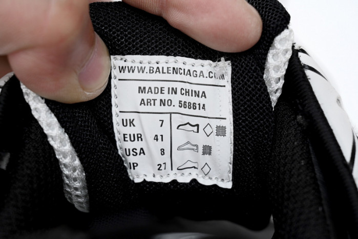 Ba*len*cia*ga track 2 sneaker black and white 568614 w2gn3 1090