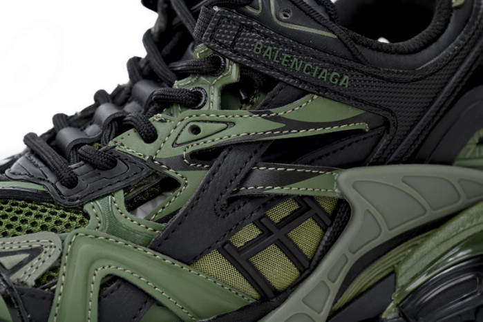 Ba*len*cia*ga track 2 sneaker military black 568614 w3ae1 2311