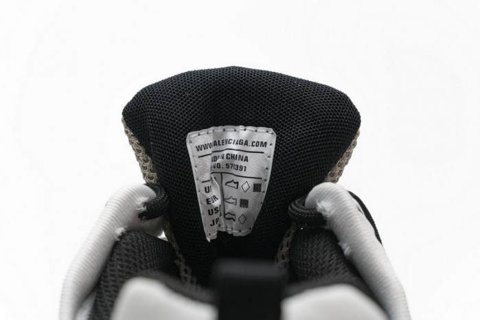 belanciaga Track 2 Sneaker Champagne Black 570391 W2GN9 2009