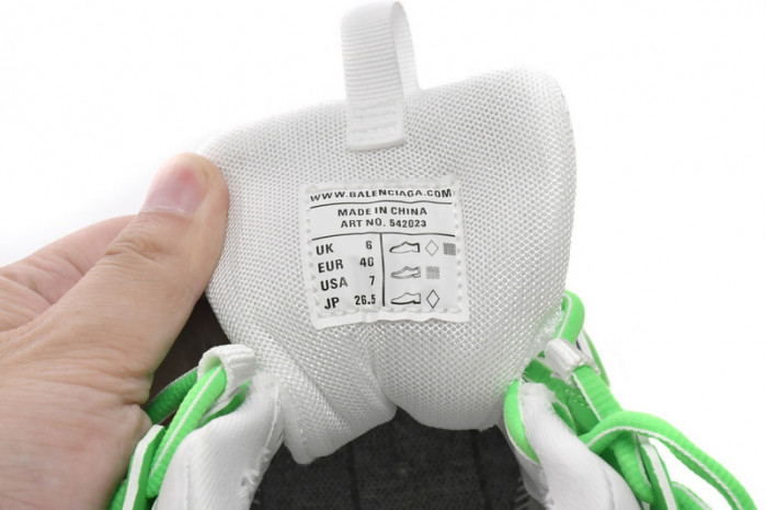 Ba*len*cia*ga tess s. white green 542023 w3hl1 9535