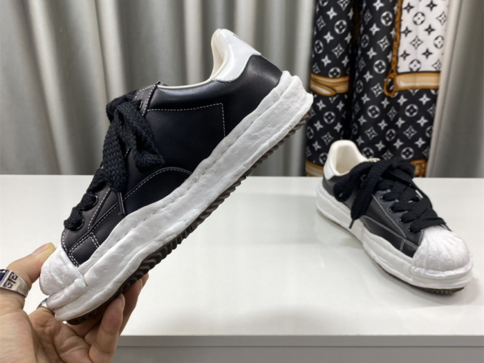Ma*s*n mihara yasuhiro low-top sneakers mmy-026