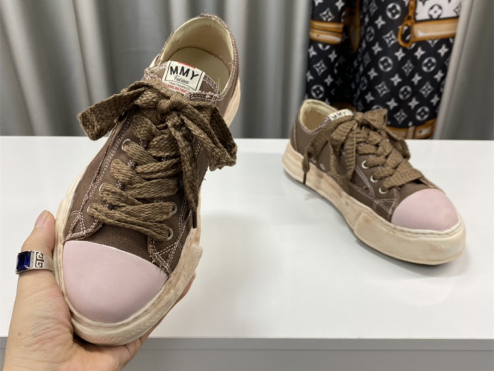 Ma*s*n mihara yasuhiro low-top sneakers mmy-036