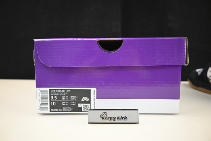 S*p*e x ramm:ell:zee x nike sb dunk low fd8778-001