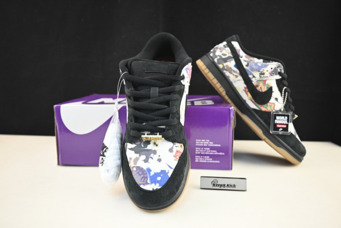 S*p*e x ramm:ell:zee x nike sb dunk low fd8778-001