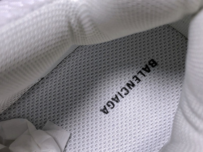 blc* triple s trainer