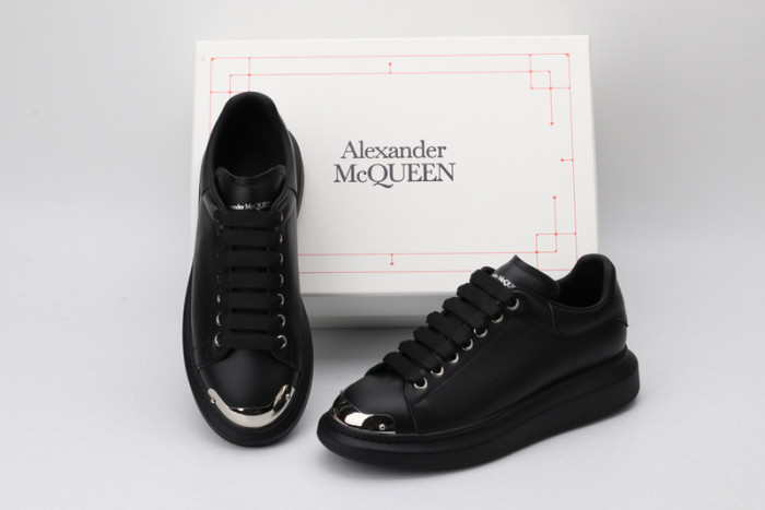 Mcqv*en oversized sneaker