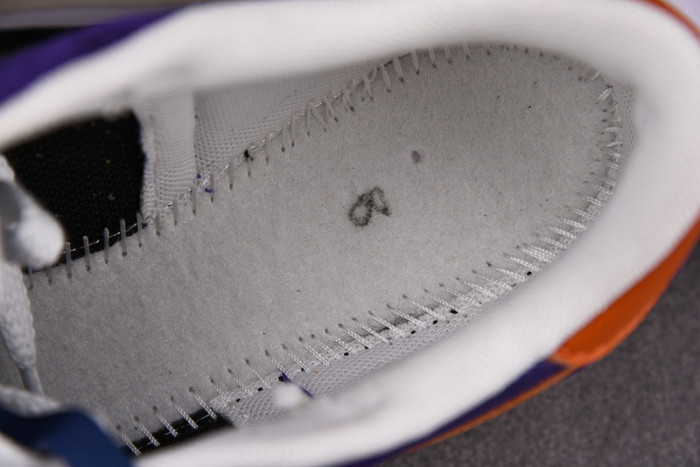 nike vaporwaffle sacai sesame dark iris dd1875-500