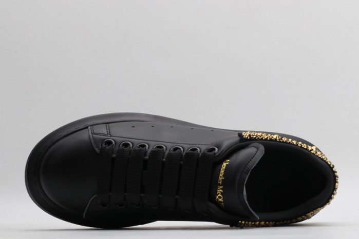 Mcqv*en oversized sneaker