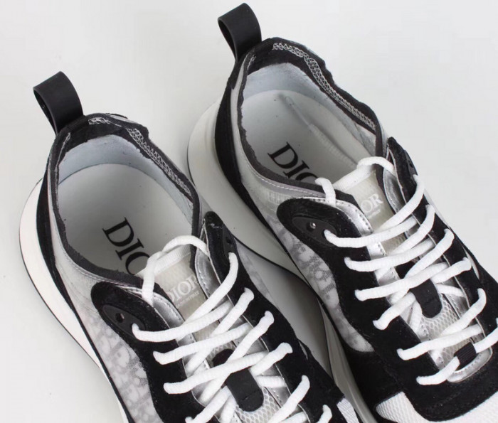 d1or b25 runner sneaker