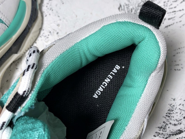 BLC* Triple S Trainer