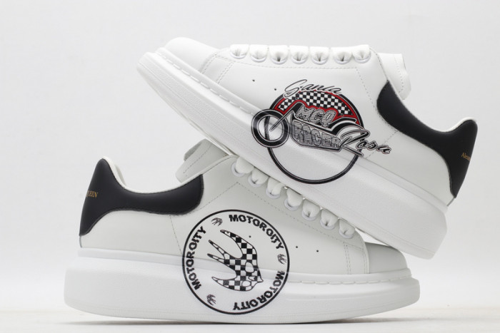 Mcqv*en oversized sneaker