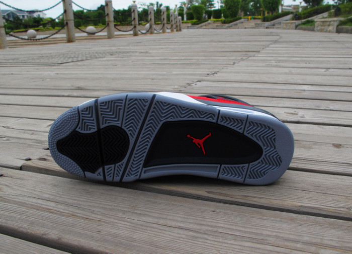Air Jordan 4 Retro 