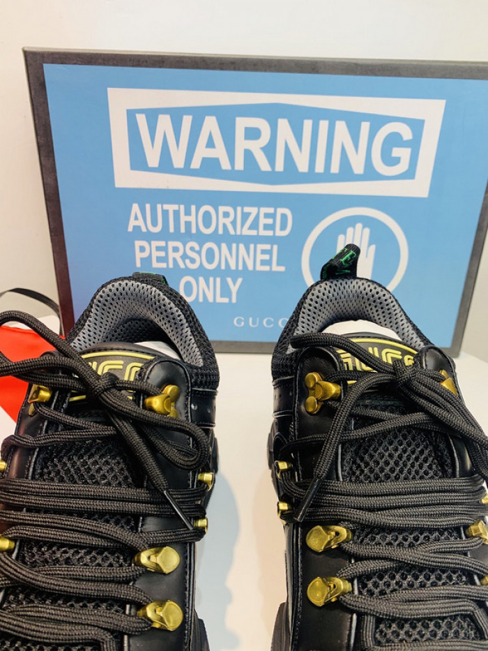 G*u*i1 journey flashtrek jewel crystal low boot