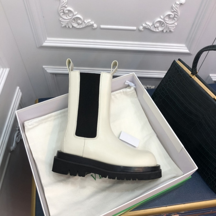 Botteg*Venta Tire Leather Ankle boots