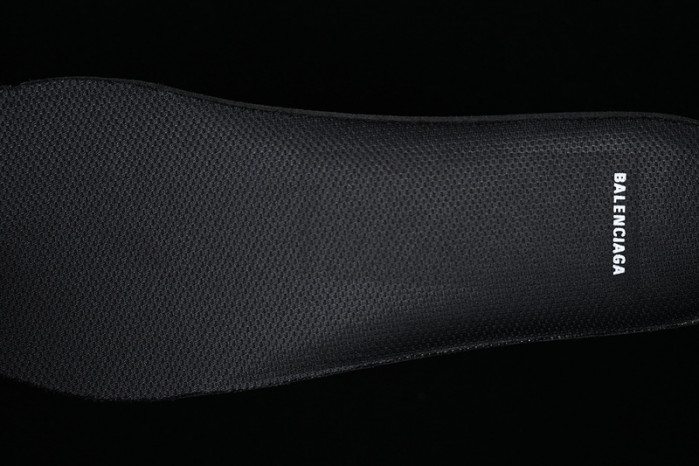 blc* triple s trainer