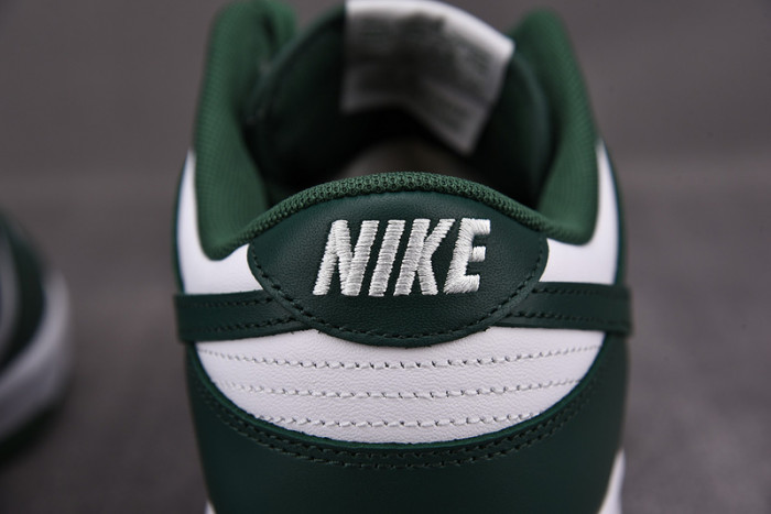 nike dunk low team green dd1391-101