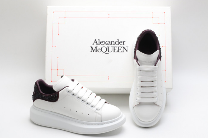 Mcqv*en oversized sneaker