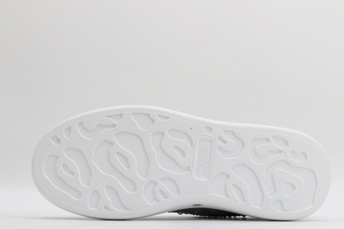 Mcqv*en oversized sneaker