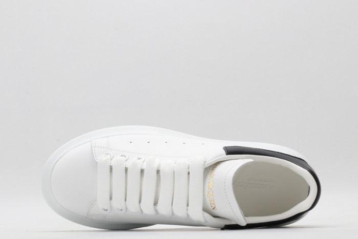 Mcqv*en oversized sneaker