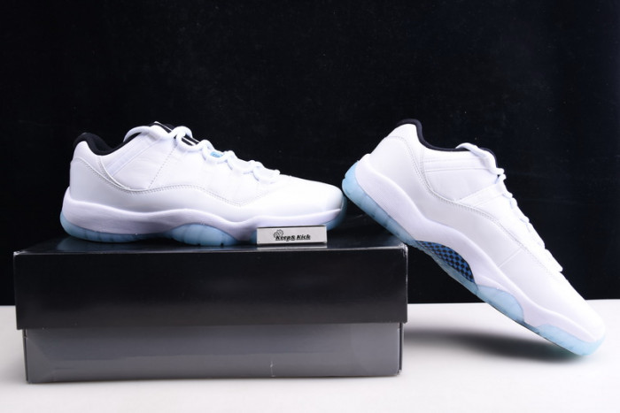 air jordan 11 low "legend blue" av2187-117